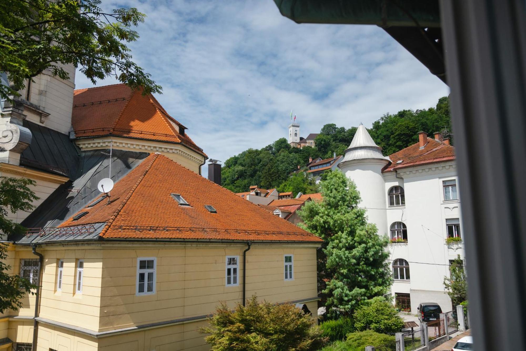 Bridge Apartments Ljubljana Exterior photo